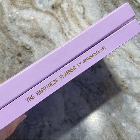 Anthropologie THE 100-DAY HAPPINESS PLANNER Lilac Mindfulness Therapy Journal - Picture 4 of 9
